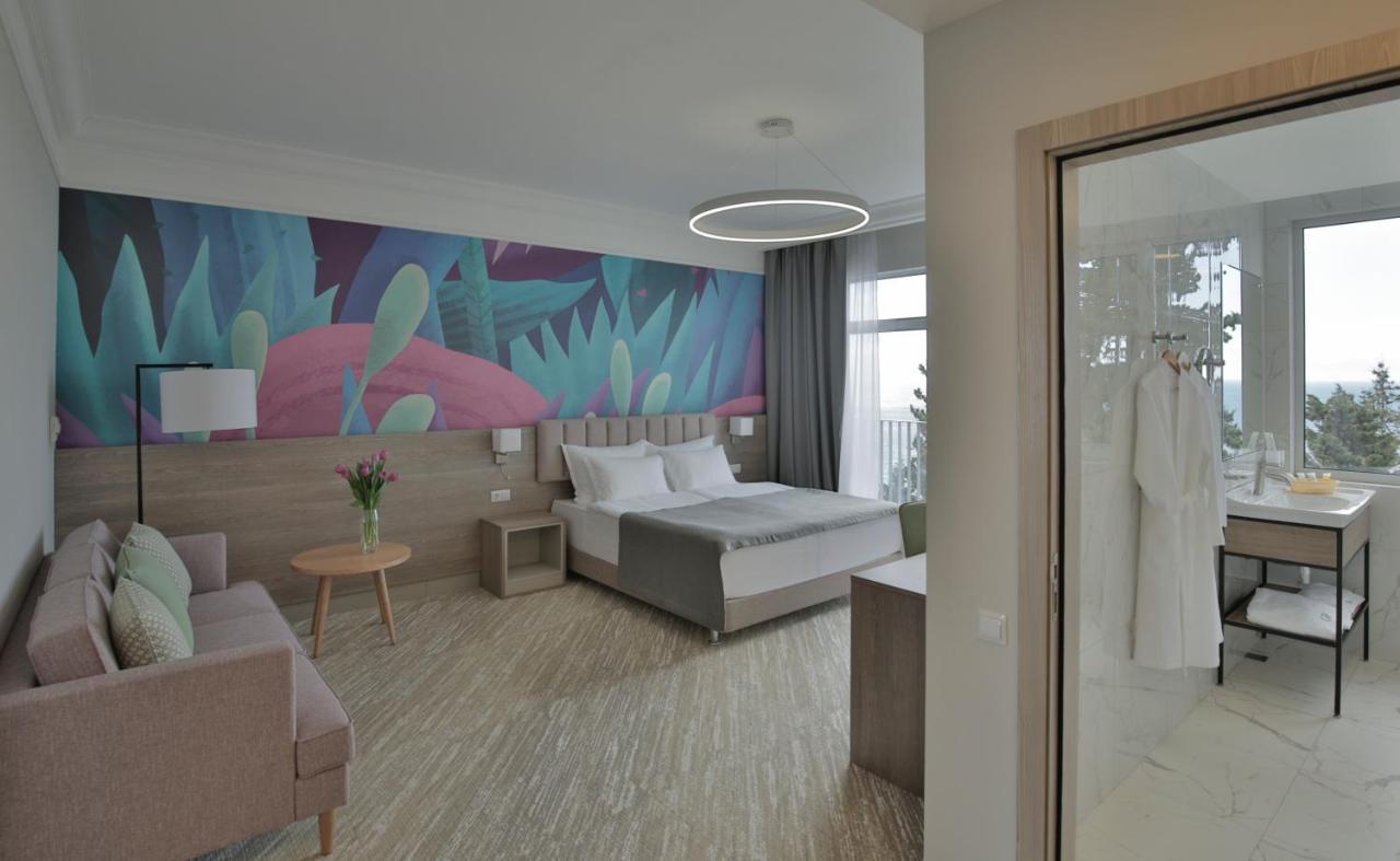Garden Resort Gagra Exterior photo